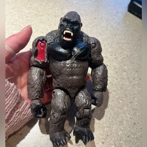 2020 Playmates Legendary Godzilla VS King Kong Action Figure Wounded Arm 6"